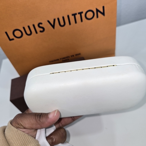 Vintage Louis Vuitton Cat Eye Sunglasses - Picture 8 of 9